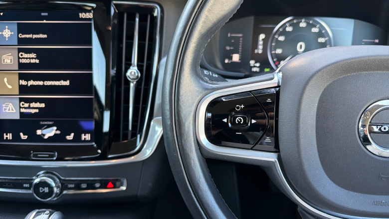 Volvo S90 2.0 D4 Momentum Pro 4dr Geartronic Diesel Saloon